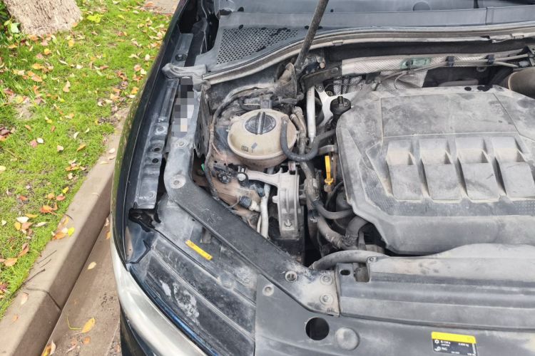 Used Volkswagen Tiguan L 2021 330TSI Automatic Two-Wheel Drive R-Line Enhanced Edition Engine Bay Right