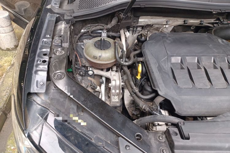 Used Volkswagen Tiguan L 2021 330TSI Automatic Two-Wheel Drive R-Line Enhanced Edition Engine Bay Right