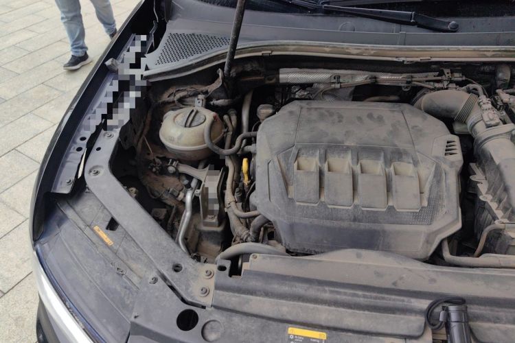 Used Volkswagen Tiguan L 2021 330TSI Automatic Two-Wheel Drive R-Line Enhanced Edition Engine Bay Right