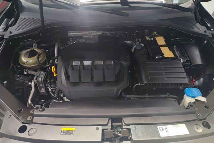 Used Volkswagen Tiguan L 2021 330TSI Automatic Two-Wheel Drive R-Line Enhanced Edition Engine Bay