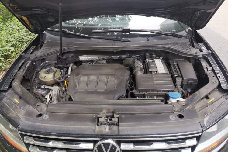 Used Volkswagen Tiguan L 2021 330TSI Automatic Two-Wheel Drive Smart Edition Engine Bay
