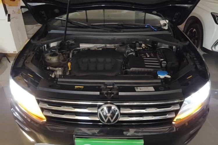 Used Volkswagen Tiguan L 2021 330TSI Automatic Two-Wheel Drive Smart Edition Engine Bay