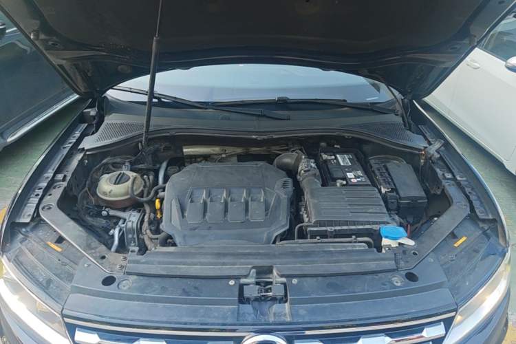 Used Volkswagen Tiguan L 2021 330TSI Automatic Two-Wheel Drive Comfort Edition Engine Bay