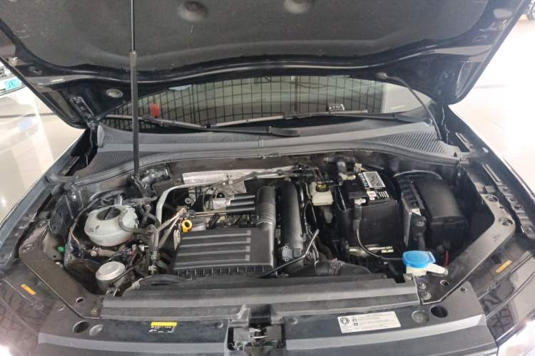 Used Volkswagen Tiguan L 2021 280TSI Automatic Two-Wheel Drive Smart Edition Engine Bay