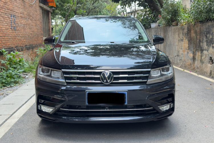 Used Volkswagen Tiguan L 2021 330TSI Automatic Two-Wheel Drive R-Line Enhanced Edition Exterior 1