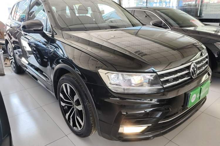 Used Volkswagen Tiguan L 2021 330TSI Automatic Two-Wheel Drive R-Line Enhanced Edition Exterior 1