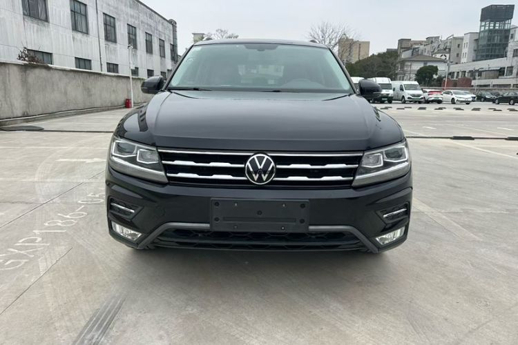 Used Volkswagen Tiguan L 2021 330TSI Automatic Two-Wheel Drive Smart Edition Exterior 2