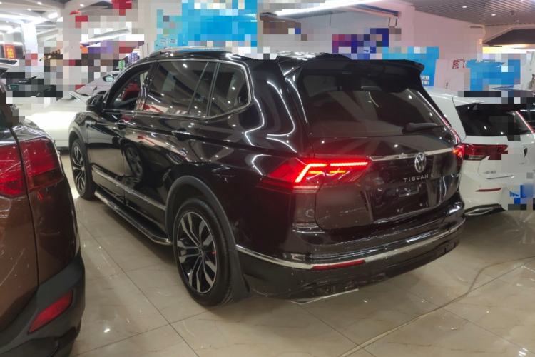 Used Volkswagen Tiguan L 2021 330TSI Automatic Two-Wheel Drive R-Line Flagship Edition Exterior 2