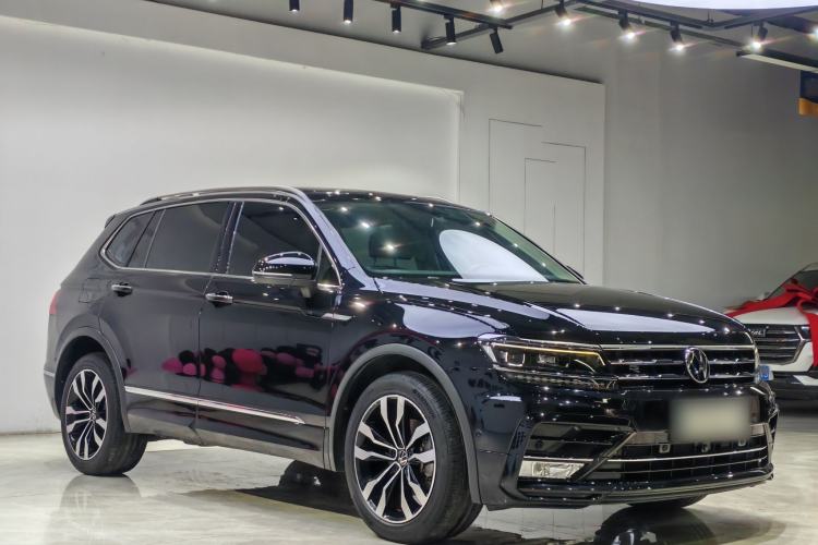 Used Volkswagen Tiguan L 2021 330TSI Automatic Two-Wheel Drive R-Line Flagship Edition Exterior 3