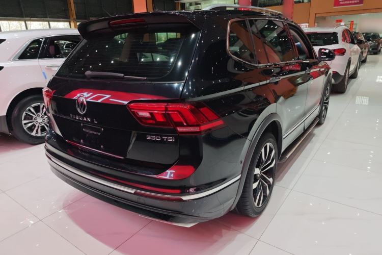Used Volkswagen Tiguan L 2021 330TSI Automatic Two-Wheel Drive R-Line Enhanced Edition Exterior 3