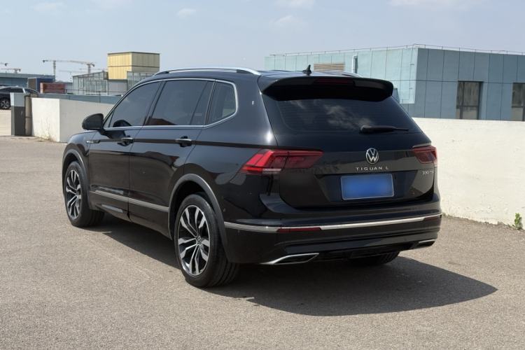 Used Volkswagen Tiguan L 2021 330TSI Automatic Two-Wheel Drive R-Line Flagship Edition Exterior 3