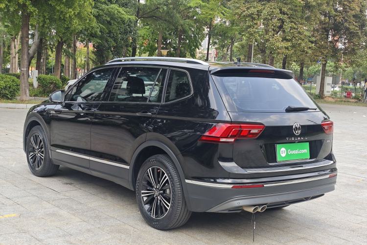 Used Volkswagen Tiguan L 2021 330TSI Automatic Two-Wheel Drive Smart Edition Exterior 5