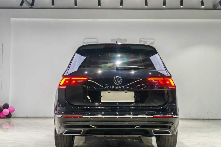 Used Volkswagen Tiguan L 2021 330TSI Automatic Two-Wheel Drive R-Line Flagship Edition Exterior 5