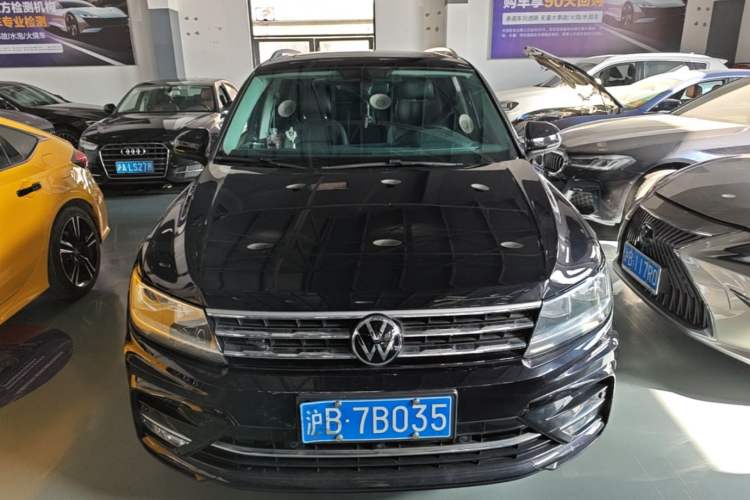 Used Volkswagen Tiguan L 2021 330TSI Automatic Two-Wheel Drive R-Line Enhanced Edition Front