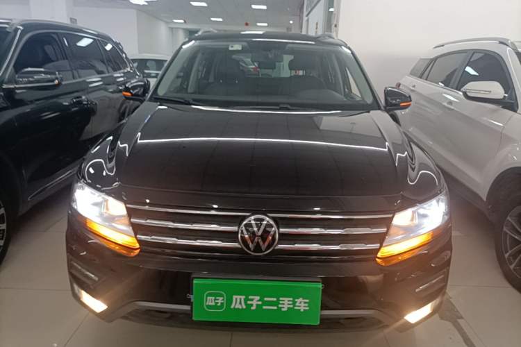 Used Volkswagen Tiguan L 2021 330TSI Automatic Two-Wheel Drive Smart Edition Front