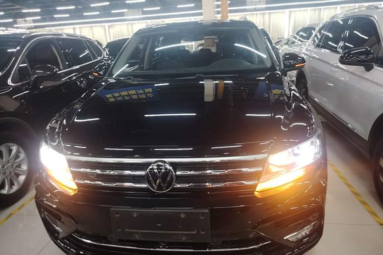 Used Volkswagen Tiguan L 2021 330TSI Automatic Two-Wheel Drive R-Line Enhanced Edition Front