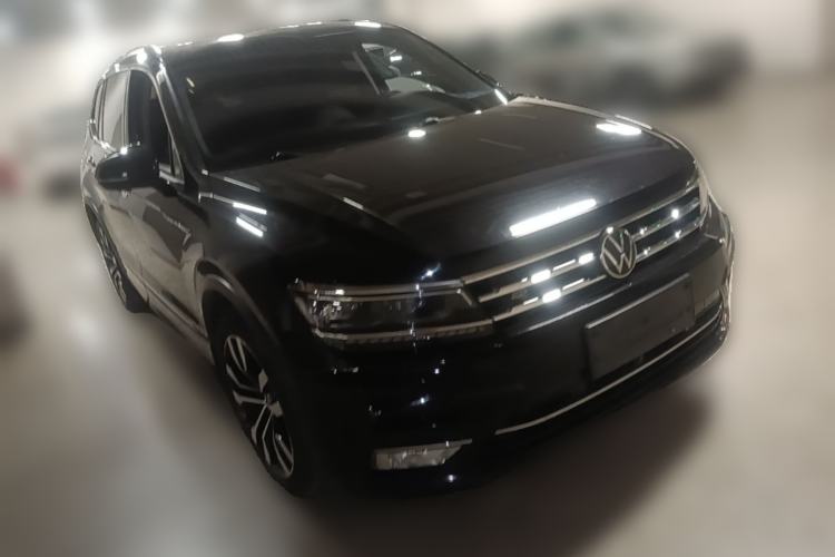 Used Volkswagen Tiguan L 2021 330TSI Automatic Two-Wheel Drive R-Line Flagship Edition Front Right 45 Deg