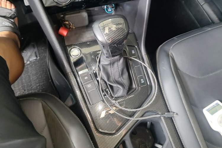 Used Volkswagen Tiguan L 2021 330TSI Automatic Two-Wheel Drive Smart Edition Gear Lever