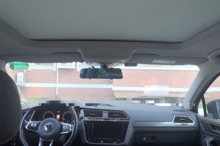 Used Volkswagen Tiguan L 2021 330TSI Automatic Two-Wheel Drive R-Line Flagship Edition Headliner