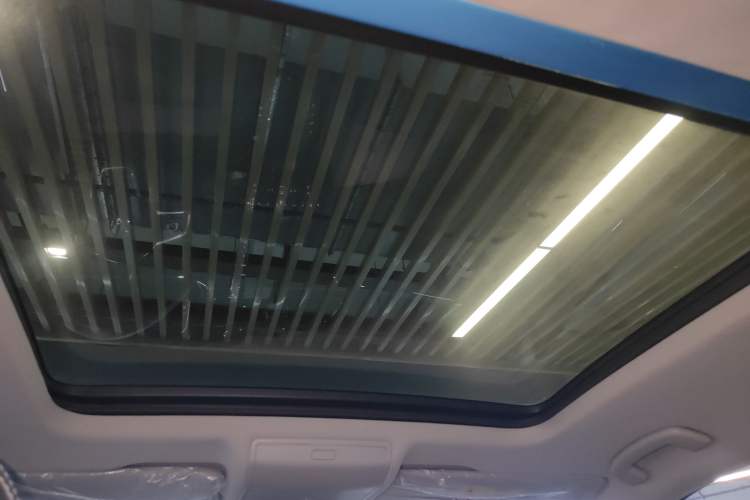 Used Volkswagen Tiguan L 2021 330TSI Automatic Two-Wheel Drive R-Line Enhanced Edition Headliner
