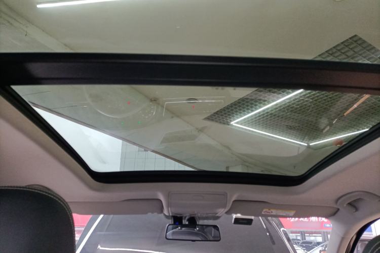 Used Volkswagen Tiguan L 2021 330TSI Automatic Two-Wheel Drive Smart Edition Headliner