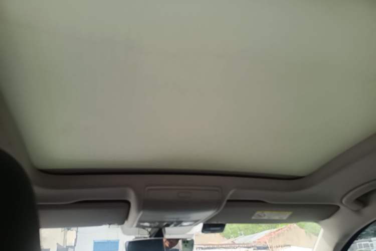 Used Volkswagen Tiguan L 2021 330TSI Automatic Two-Wheel Drive R-Line Enhanced Edition Headliner