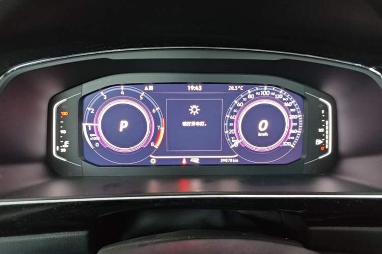 Used Volkswagen Tiguan L 2021 330TSI Automatic Two-Wheel Drive R-Line Enhanced Edition Instrument Cluster