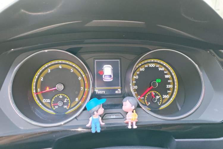 Used Volkswagen Tiguan L 2021 330TSI Automatic Two-Wheel Drive Smart Edition Instrument Cluster