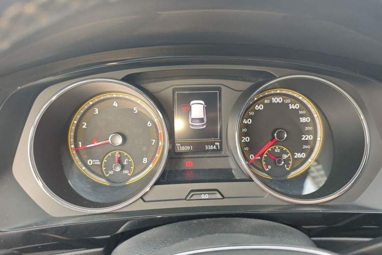Used Volkswagen Tiguan L 2021 330TSI Automatic Two-Wheel Drive Smart Edition Instrument Cluster