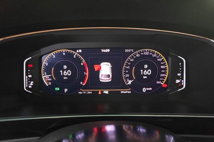 Used Volkswagen Tiguan L 2021 330TSI Automatic Two-Wheel Drive R-Line Flagship Edition Instrument Cluster