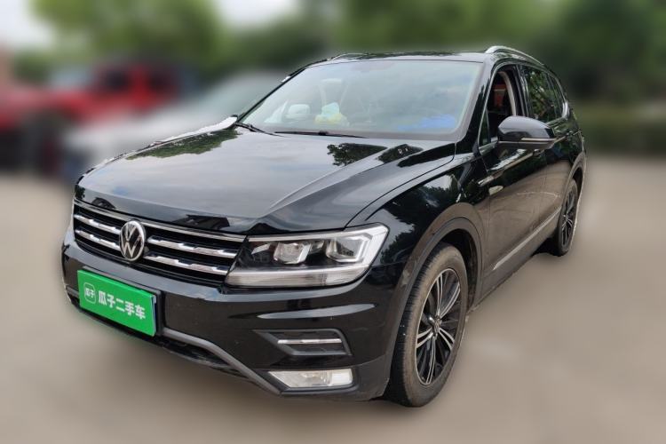 Used Volkswagen Tiguan L 2021 330TSI Automatic Two-Wheel Drive Smart Edition Guazi used car, China used car export, Used car for sale, Used cars, Cheapest cars for sale