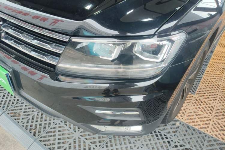 Used Volkswagen Tiguan L 2021 330TSI Automatic Two-Wheel Drive Smart Edition Left Front Headlight