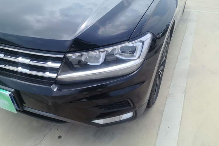 Used Volkswagen Tiguan L 2021 330TSI Automatic Two-Wheel Drive Comfort Edition Left Front Headlight