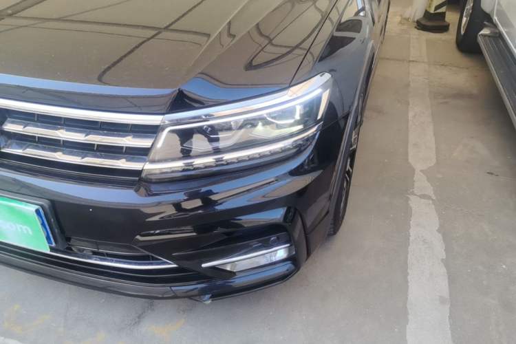Used Volkswagen Tiguan L 2021 330TSI Automatic Two-Wheel Drive R-Line Flagship Edition Left Front Headlight