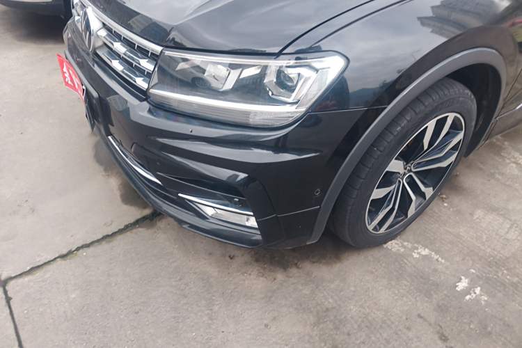 Used Volkswagen Tiguan L 2021 330TSI Automatic Two-Wheel Drive R-Line Enhanced Edition Left Front Headlight