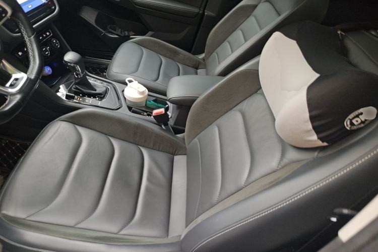 Used Volkswagen Tiguan L 2021 330TSI Automatic Two-Wheel Drive R-Line Enhanced Edition Left Front Seat