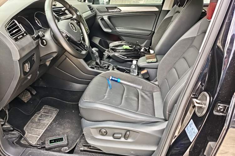 Used Volkswagen Tiguan L 2021 280TSI Automatic Two-Wheel Drive Smart Edition Left Front Seat