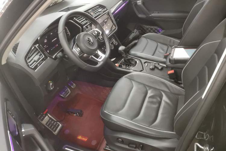 Used Volkswagen Tiguan L 2021 330TSI Automatic Two-Wheel Drive R-Line Flagship Edition Left Front Seat