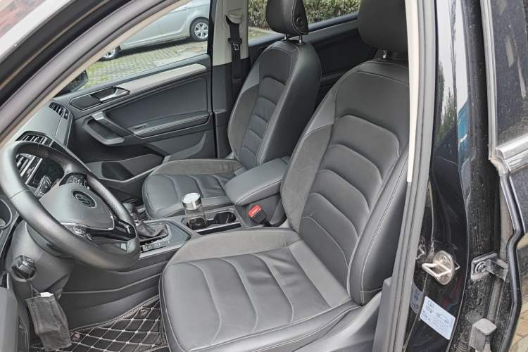 Used Volkswagen Tiguan L 2021 330TSI Automatic Two-Wheel Drive Smart Edition Left Front Seat