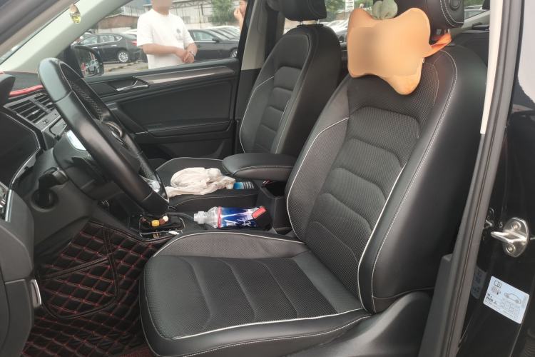 Used Volkswagen Tiguan L 2021 330TSI Automatic Two-Wheel Drive R-Line Flagship Edition Left Front Seat