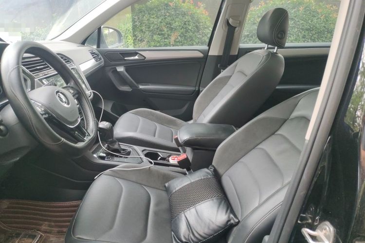 Used Volkswagen Tiguan L 2021 330TSI Automatic Two-Wheel Drive Smart Edition Left Front Seat