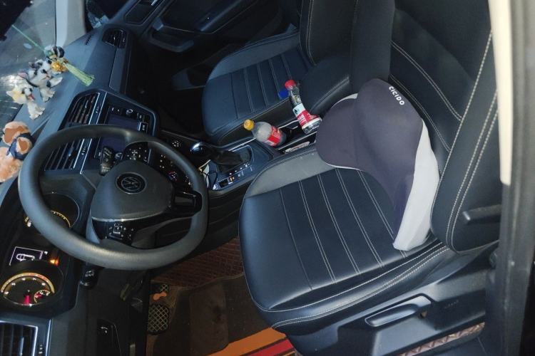 Used Volkswagen Tiguan L 2021 280TSI Automatic Two-Wheel Drive Comfort Edition – Low-Trim Version Left Front Seat