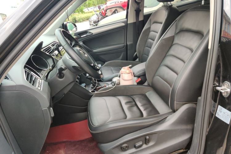 Used Volkswagen Tiguan L 2021 330TSI Automatic Two-Wheel Drive Smart Edition Left Front Seat