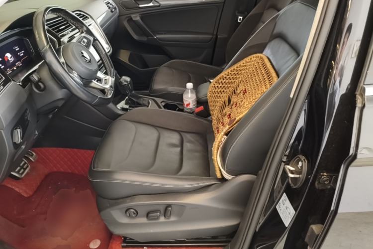 Used Volkswagen Tiguan L 2021 330TSI Automatic Two-Wheel Drive R-Line Enhanced Edition Left Front Seat