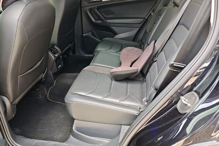 Used Volkswagen Tiguan L 2021 280TSI Automatic Two-Wheel Drive Smart Edition Left Rear Seat