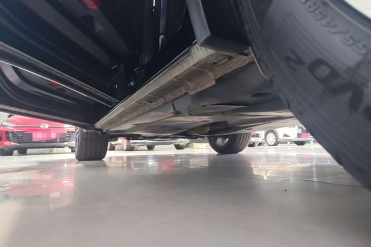 Used Volkswagen Tiguan L 2021 330TSI Automatic Two-Wheel Drive R-Line Enhanced Edition Left Side Sill