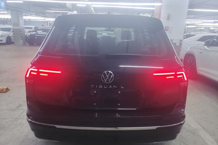 Used Volkswagen Tiguan L 2021 330TSI Automatic Two-Wheel Drive R-Line Flagship Edition Rear