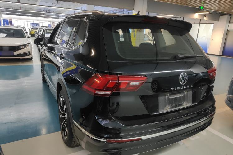 Used Volkswagen Tiguan L 2021 330TSI Automatic Two-Wheel Drive R-Line Enhanced Edition Rear Left 45 Deg