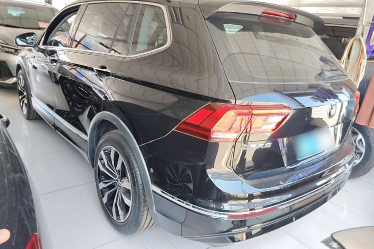 Used Volkswagen Tiguan L 2021 330TSI Automatic Two-Wheel Drive R-Line Enhanced Edition Rear Left 45 Deg