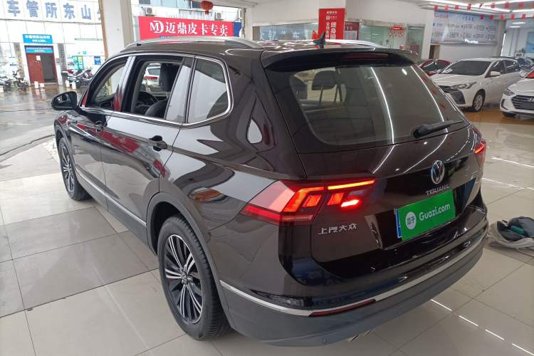 Used Volkswagen Tiguan L 2021 330TSI Automatic Two-Wheel Drive Smart Edition Rear Left 45 Deg